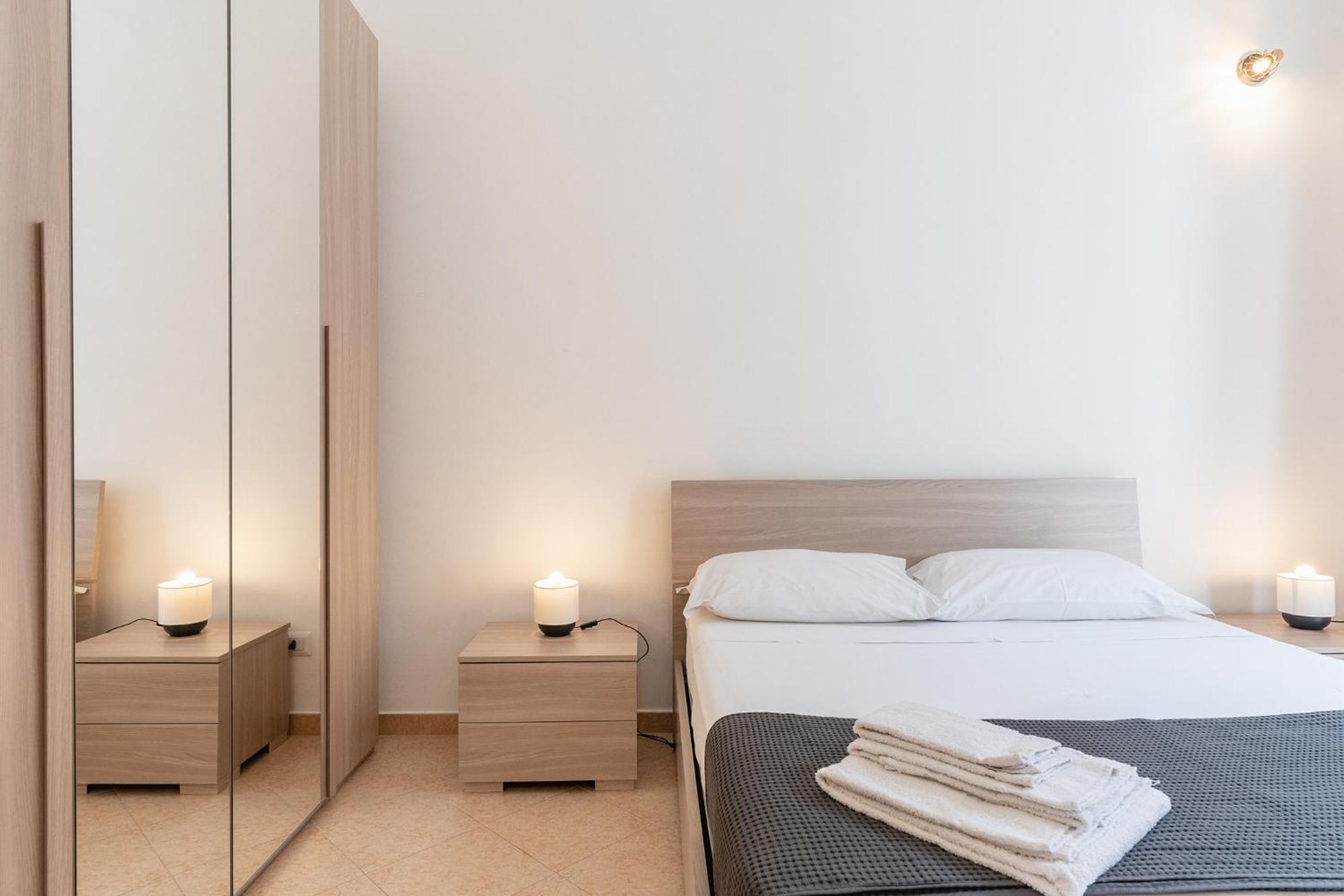 Dante 307 Suite Apartment Bari Eksteriør billede